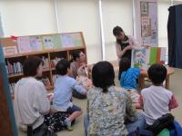 読み聞かせ風景3