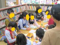 おたのしみ会の様子