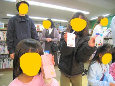 おたのしみ会の様子