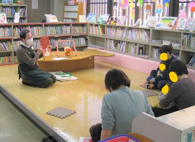 あかちゃんのおたのしみ会