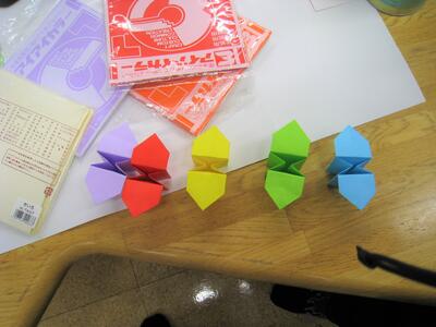 おたのしみ会の様子