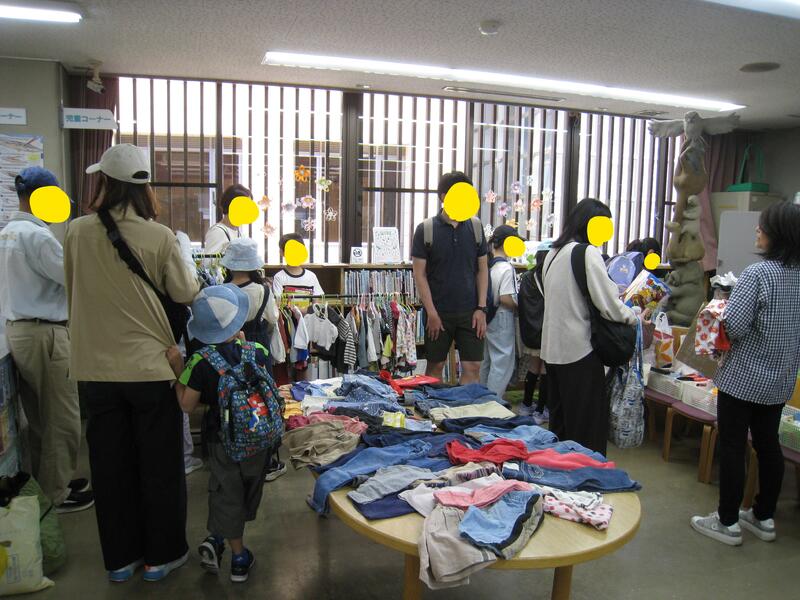 ベビー・キッズ用品交換会の様子