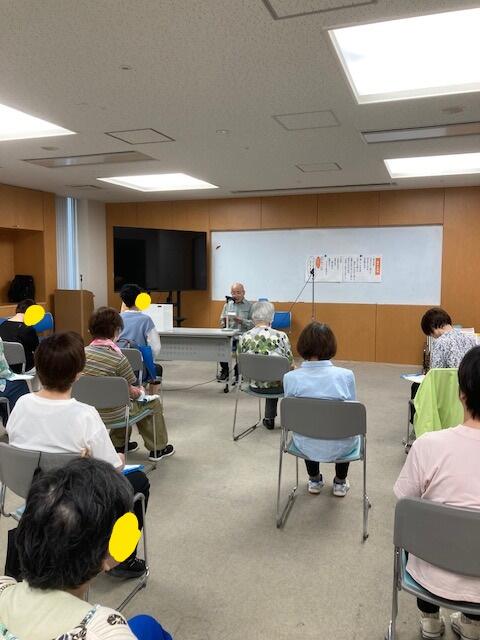 一般参加の朗読の様子