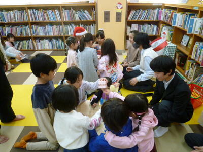 クリスマスおたのしみ会の様子2