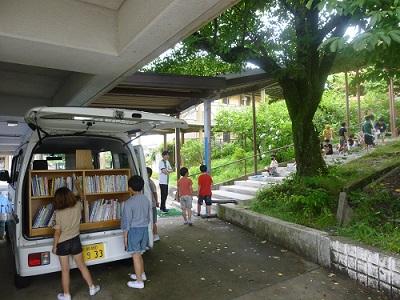 2025.6.16-18　大枝小学校野外読書会写真1